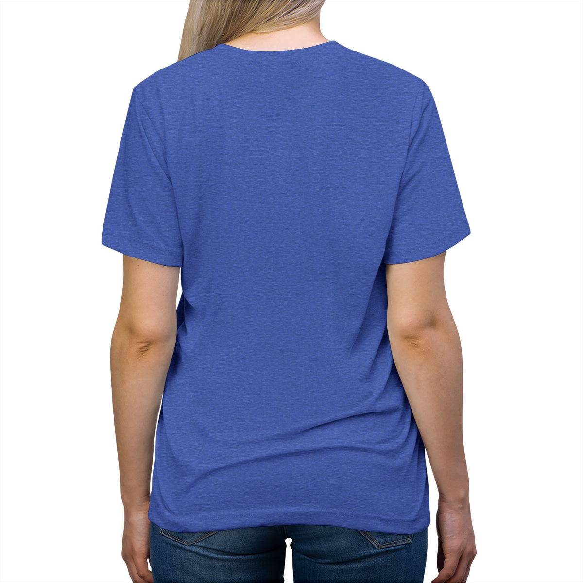 Wavy Minimalist Graphic Tee — Subtle Wave Line Design